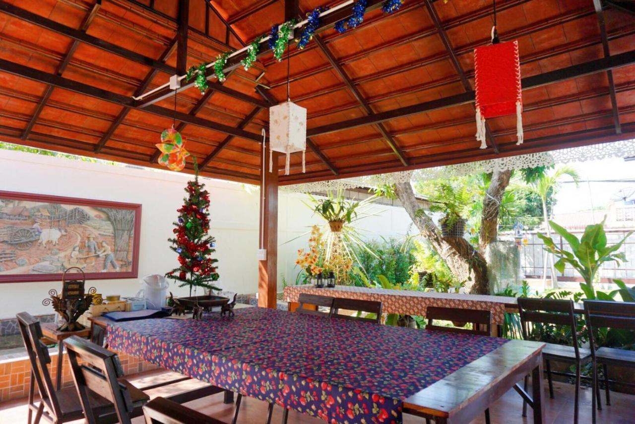 Punyin Hotel Inthanon -ปั้นหยิ่น โฮเทล Chom Thong Exterior foto